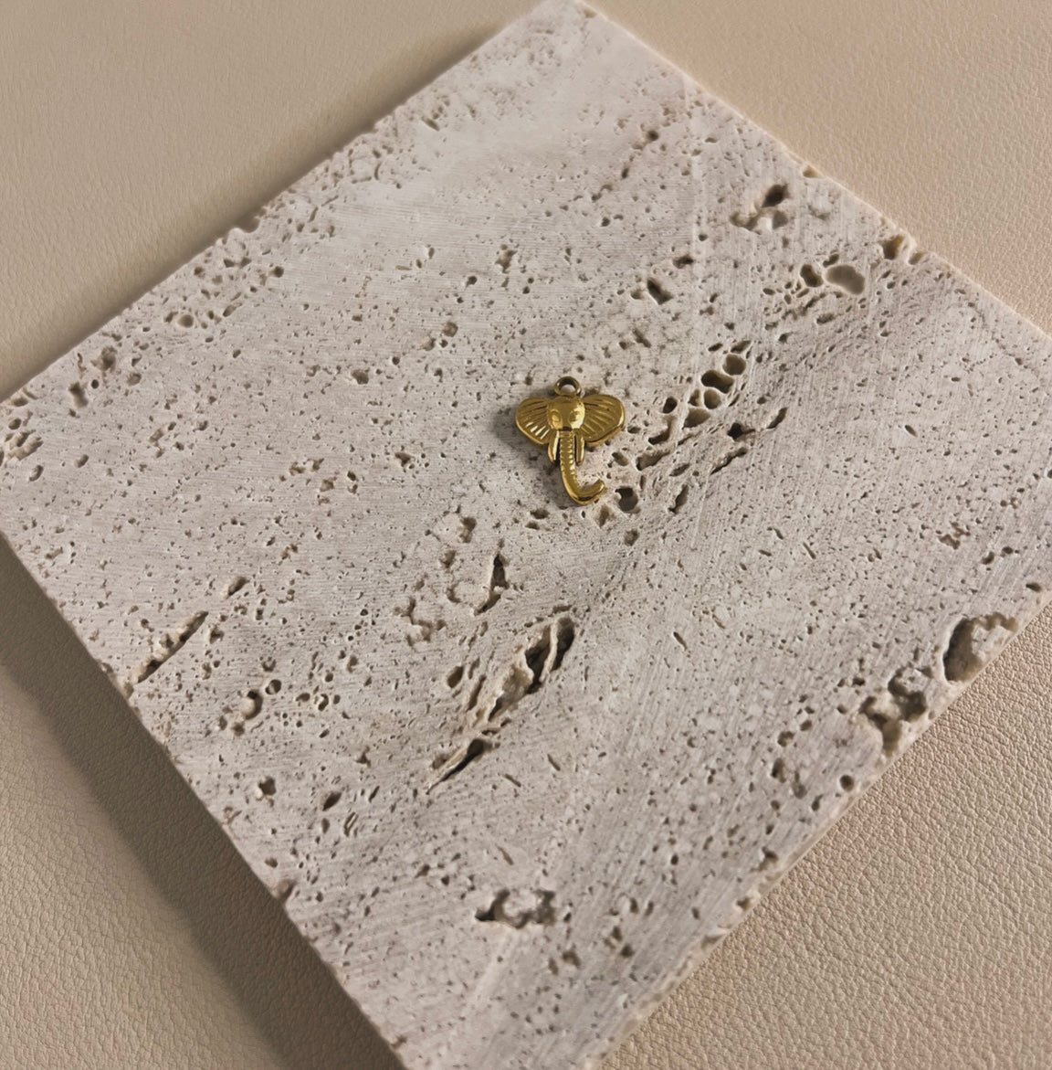 Elefante charm
