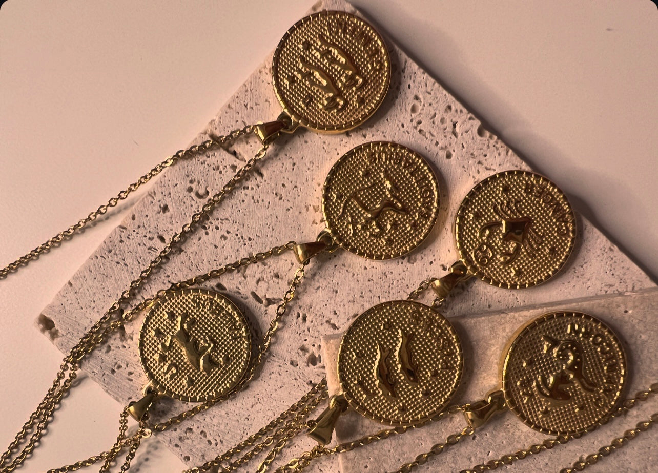 Zodíaco Necklace