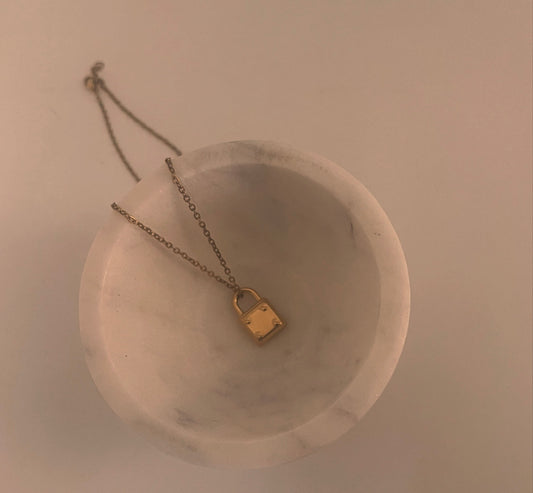 Lock necklace
