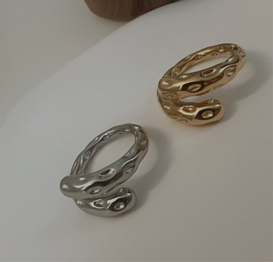 Twist Ring